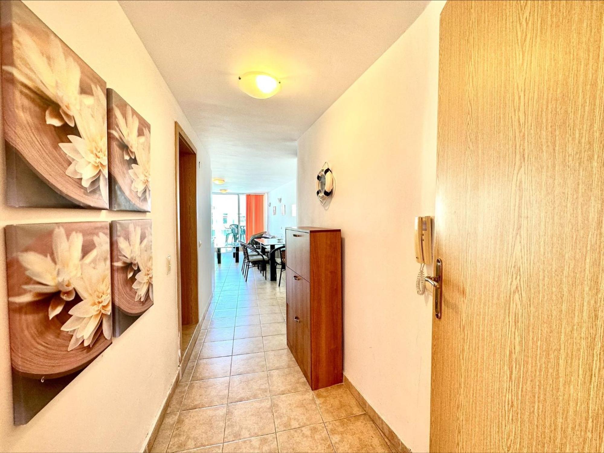 Julia Family - Menada Apartments サニービーチ エクステリア 写真