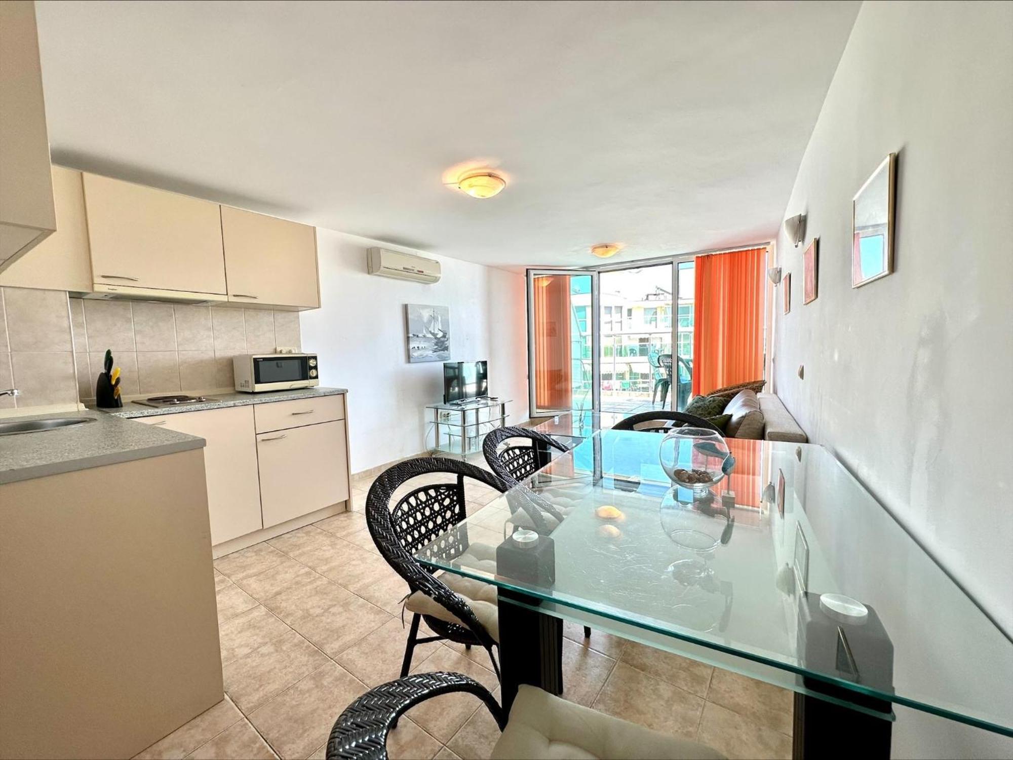 Julia Family - Menada Apartments サニービーチ エクステリア 写真