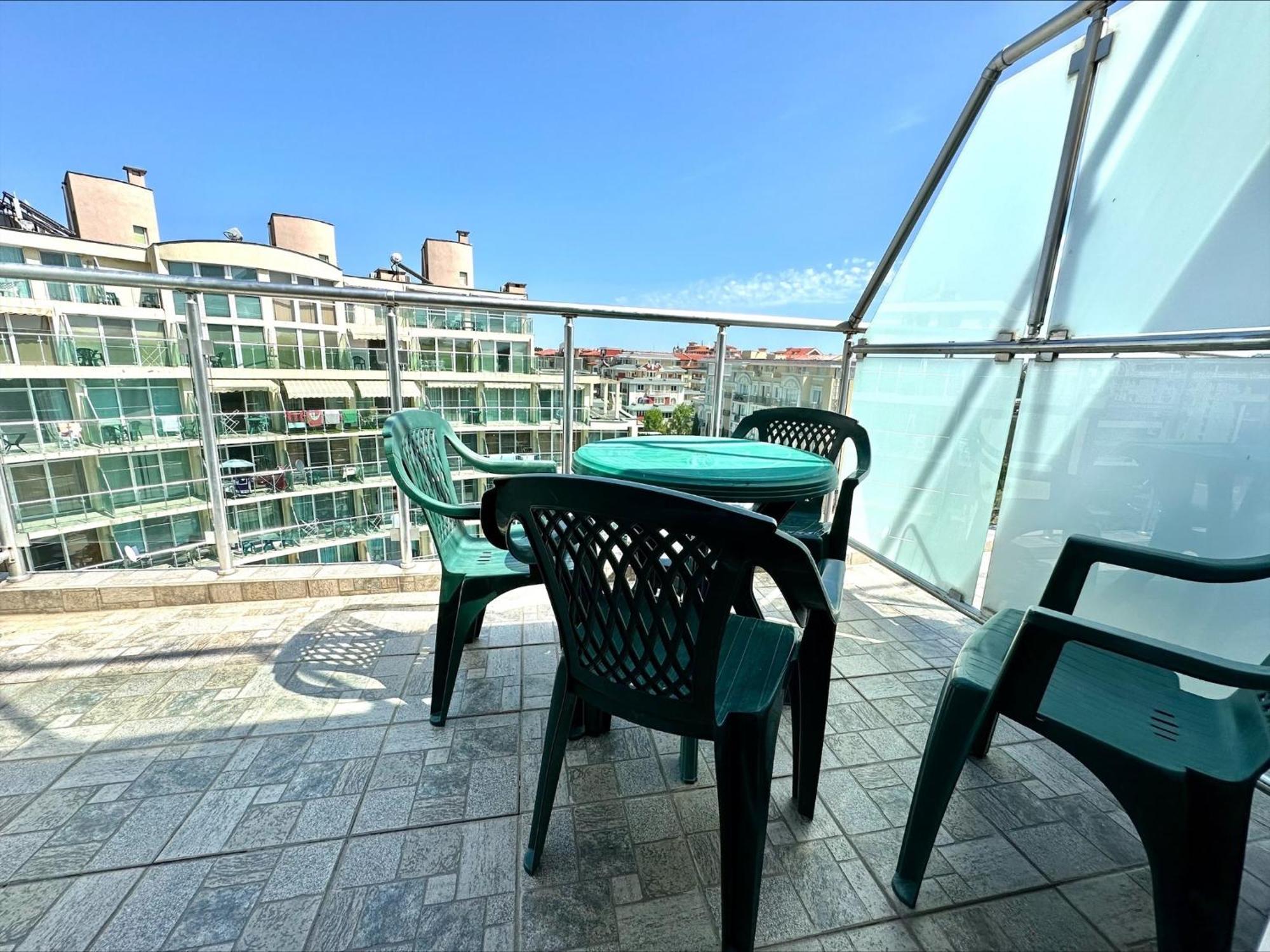Julia Family - Menada Apartments サニービーチ エクステリア 写真