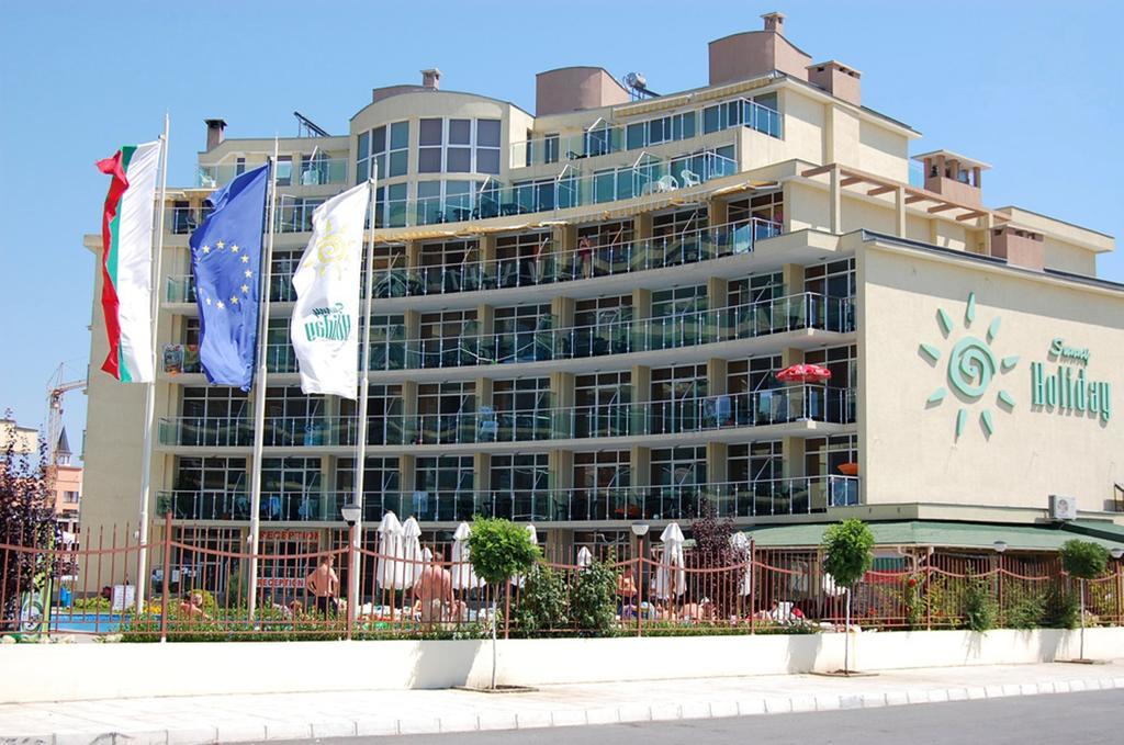 Julia Family - Menada Apartments サニービーチ エクステリア 写真